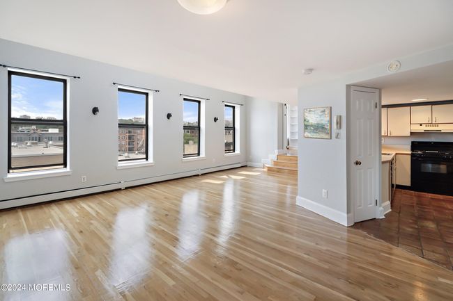 501 - 1115 Willow Ave, Condo with 3 bedrooms, 3 bathrooms and null parking in Hoboken NJ | Image 8