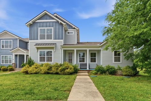 418 Prestige Ct, Pleasant View, TN, 37146-2903 | Card Image