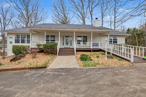 962 Ashley Ln, Young Harris, GA, 30582-2232 | Card Image