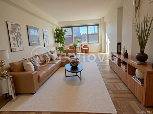 12c-107-40 Queens Boulevard, New York, NY, 11375 | Card Image