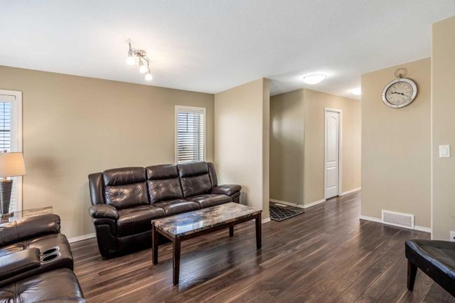 2205 - 30 Carleton Avenue, Home with 4 bedrooms, 3 bathrooms and 2 parking in Red Deer AB | Image 12