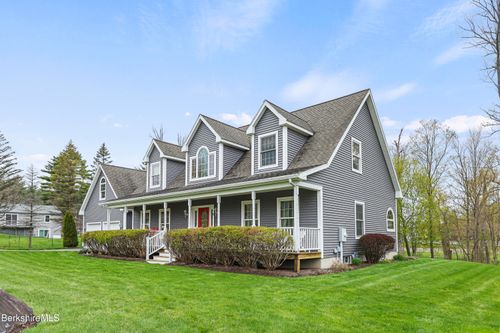 31 Fox Run, Lee, MA, 01238-9632 | Card Image