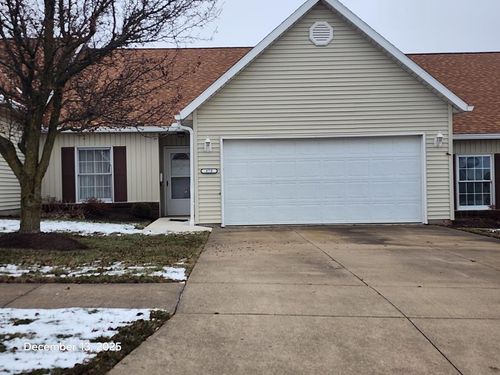 870 King Ridge Dr, Ashland, OH, 44805-3667 | Card Image