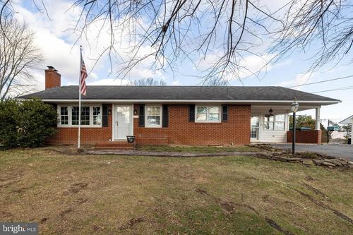 410 W North St, Woodstock, VA, 22664-1339 | Card Image