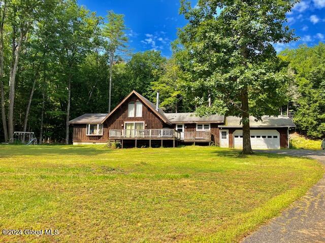 Jenni Jill Dr, Warrensburg, NY 12885