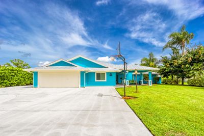 1121 Sw Pine Tree Lane, House other with 4 bedrooms, 4 bathrooms and null parking in Palm City FL | Image 1