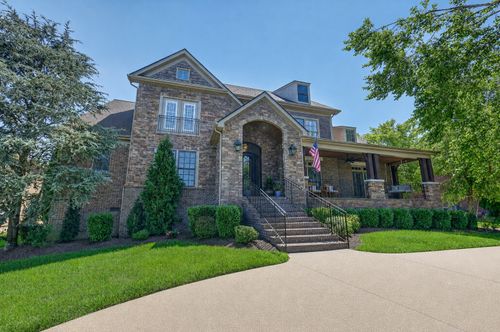 1828 Bronwyn Ct, Brentwood, TN, 37027-8160 | Card Image