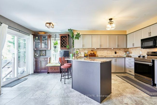 1819 Edenwood Dr, House other with 5 bedrooms, 3 bathrooms and 2 parking in Oshawa ON | Image 14