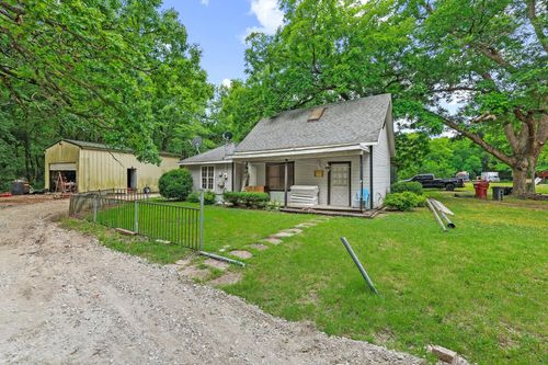 101 Smith St, Bonham, TX, 75418-4522 | Card Image
