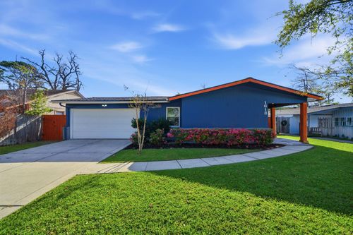 1618 Antoine Dr, Houston, TX, 77055-3706 | Card Image