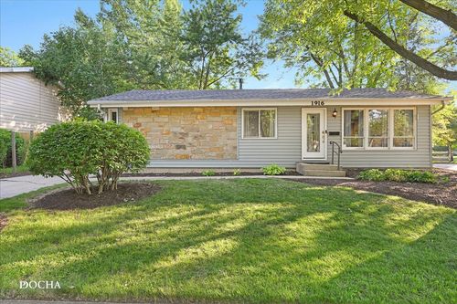 1916 Ash Ct, Aurora, IL, 60506-1205 | Card Image