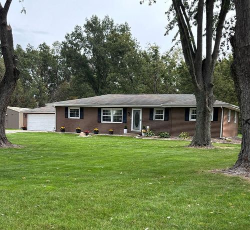1031 N 200 W, Valparaiso, IN, 46385-8517 | Card Image
