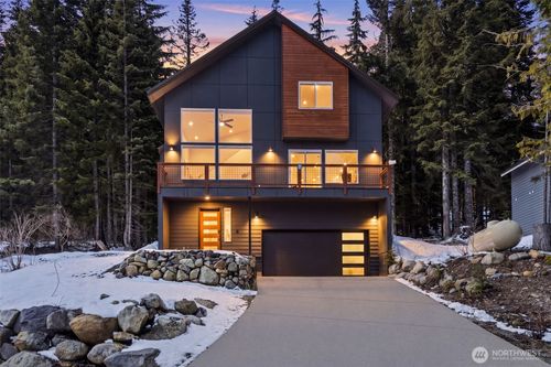 21 Arlberg Pl, Snoqualmie Pass, WA, 98068-5071 | Card Image