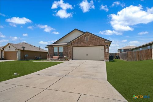 2530 Diamondback Trl, New Braunfels, TX, 78130-4109 | Card Image