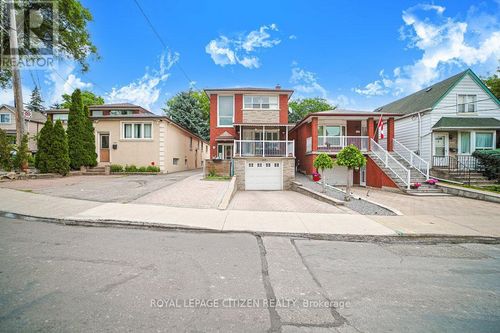 347 Harvie Avenue, Toronto (Caledonia-Fairbank), ON, M6E4L6 | Card Image