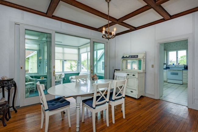 18 Prospect Hill Rd, House other with 6 bedrooms, 2 bathrooms and 1 parking in Branford CT | Image 10