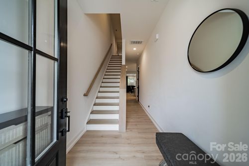 608 Ambassador St, Charlotte, NC, 28208-4104 | Card Image