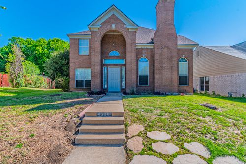 4500 Fargo Dr, Grand Prairie, TX, 75052-3126 | Card Image