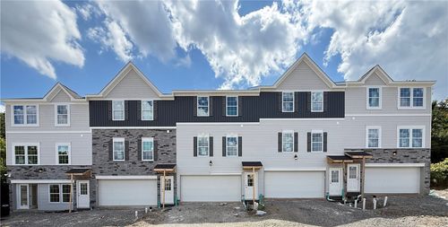 2008 Canterbury Dr, Imperial, PA, 15126-9159 | Card Image
