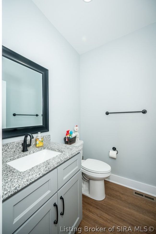 1/2 bath - 1st floor | Image 19