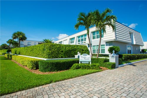 1a-2701 Ocean Dr, Vero Beach, FL, 32963-2059 | Card Image
