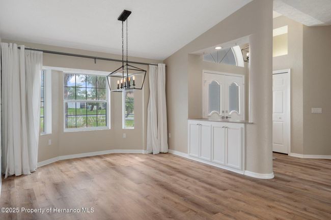 11242 Riddle Dr, House other with 3 bedrooms, 3 bathrooms and null parking in SPRING HILL FL | Image 18