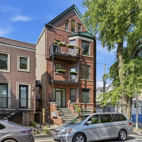 2s-2312 W Mclean Ave, Chicago, IL, 60647-4949 | Card Image