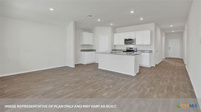 431 Hodges Street, House other with 4 bedrooms, 2 bathrooms and null parking in Maxwell TX | Image 18