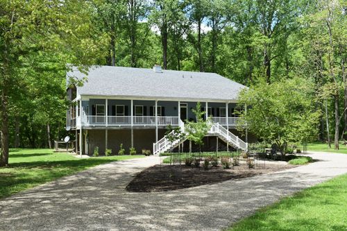 4605 Oregon Rd, Versailles, KY, 40383-9683 | Card Image