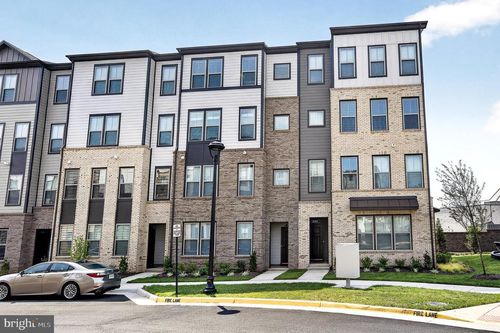 20957 Bluebird Sq, STERLING, VA, 20165-5896 | Card Image
