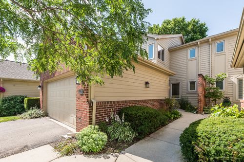 128 Ponds View Dr, Ann Arbor, MI, 48103-6605 | Card Image