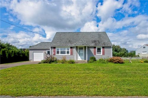 15 Victor St, Ludlow, MA, 01056-2012 | Card Image