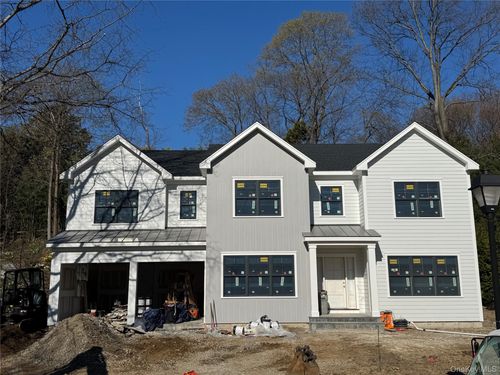 21 Thorne Pl, Rye, NY, 10580-2637 | Card Image