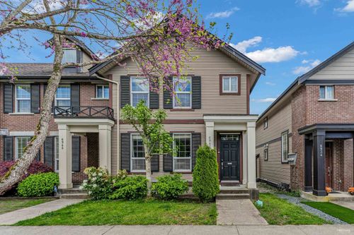 6940 208a St, Langley, BC, V2Y0G1 | Card Image