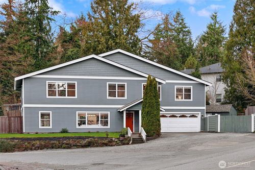 11551 34th Avenue Ne, Seattle, WA, 98125 | Card Image