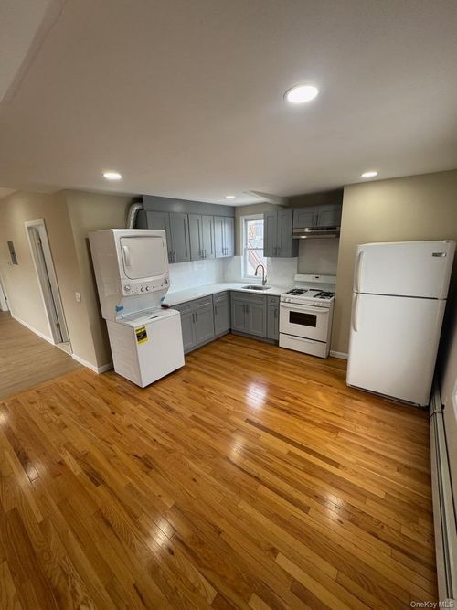 3-20 Monroe St, Mount Vernon, NY, 10550-6604 | Card Image