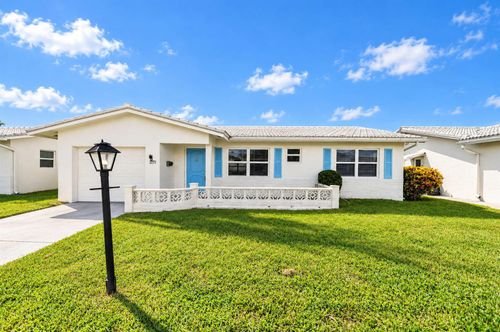 2077 Sw 14th Ave, Boynton Beach, FL, 33426-5850 | Card Image