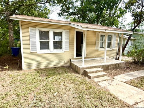 515 Lincolnshire Dr, San Antonio, TX, 78220-3213 | Card Image