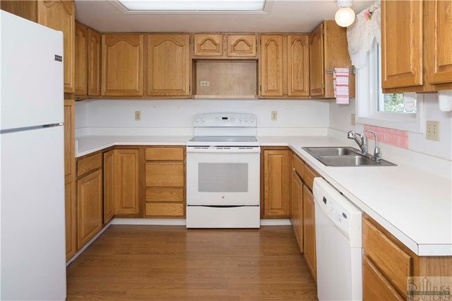 903 Agate Ct, House other with 4 bedrooms, 2 bathrooms and null parking in Hardin MT | Image 9