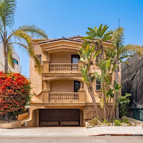 1105 Manhattan Ave, Hermosa Beach, CA, 90254-3726 | Card Image