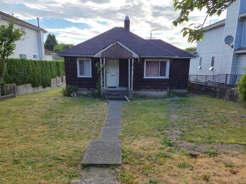 6029 Dumfries St, Vancouver, BC, V5P3B1 | Card Image