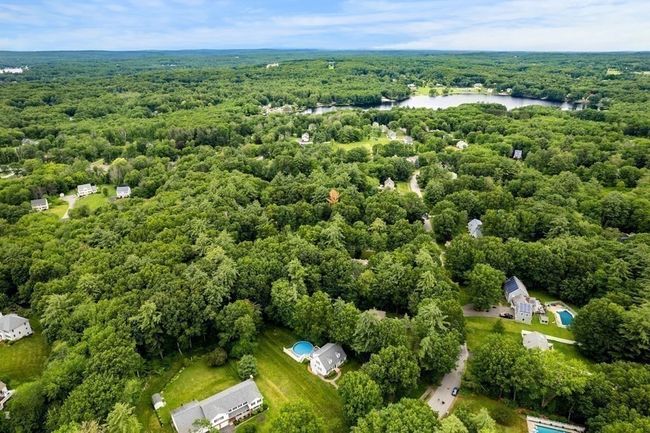 15 Fairview Farm Rd, House other with 4 bedrooms, 2 bathrooms and 6 parking in Haverhill MA | Image 42