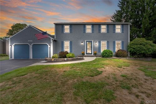 4233 Halfmoon Cir, Liverpool, NY, 13090-6836 | Card Image