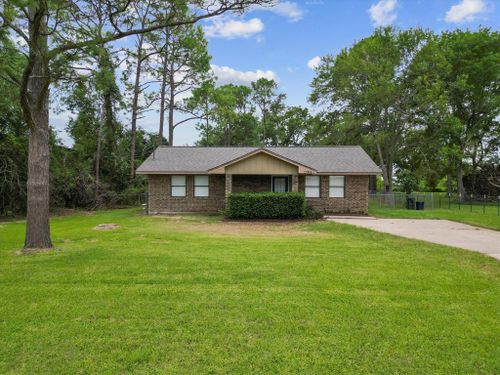 17304 Auction Barn Road, Alvin, TX, 77511 | Card Image