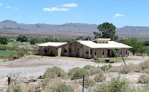231 Las Palomas Canyon Rd, Williamsburg, NM, 87942-9015 | Card Image