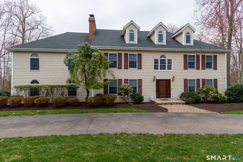 3 Lancelot Way, Hamden, CT, 06518-1157 | Card Image