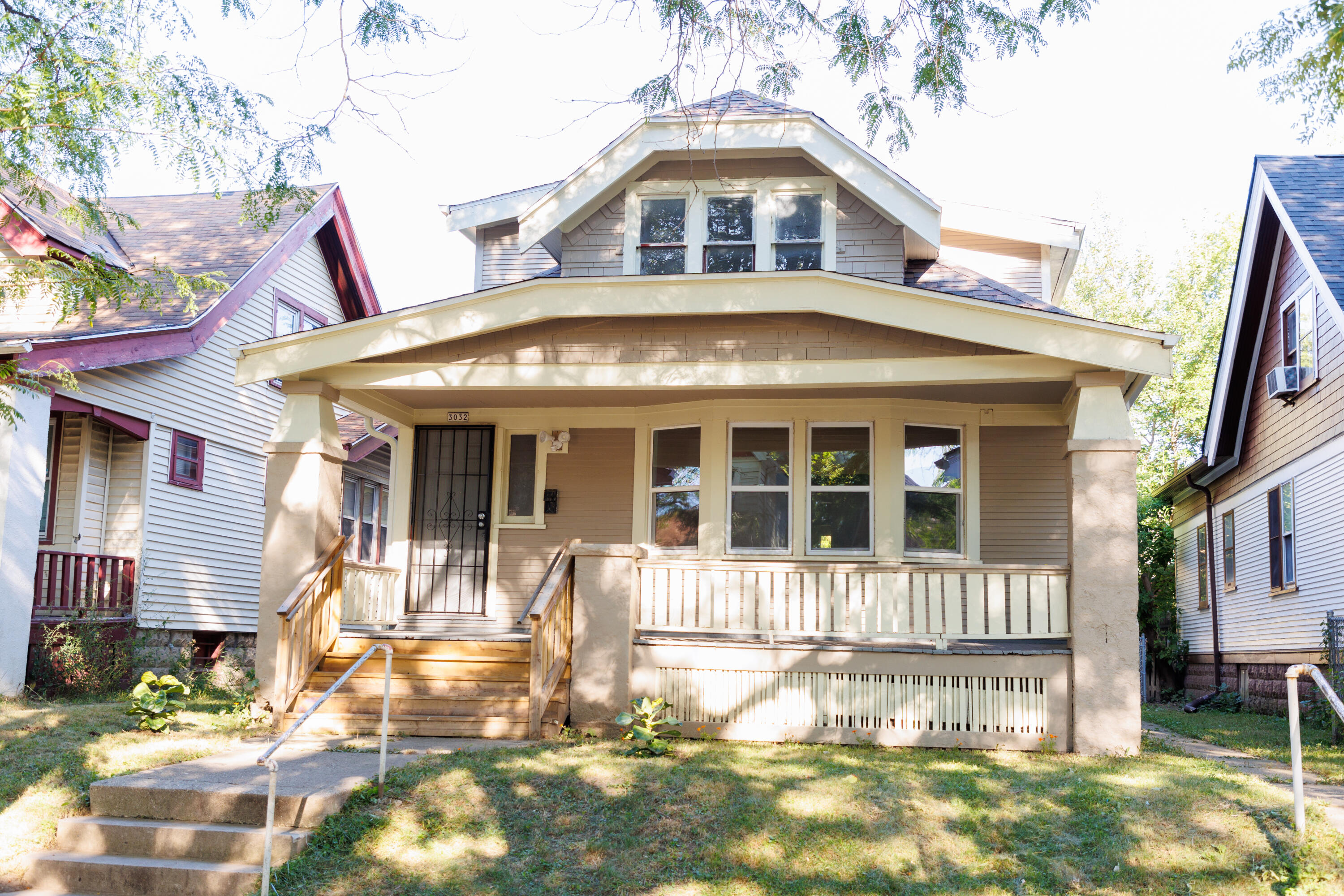 24th Pl, Milwaukee, WI 53206
