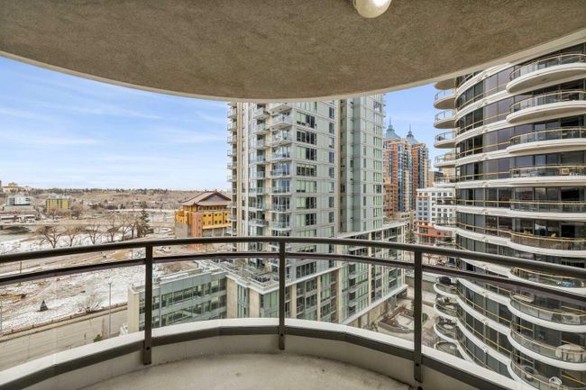 1102 - 1088 6 Avenue Sw, Home with 2 bedrooms, 2 bathrooms and 2 parking in Calgary AB | Image 33
