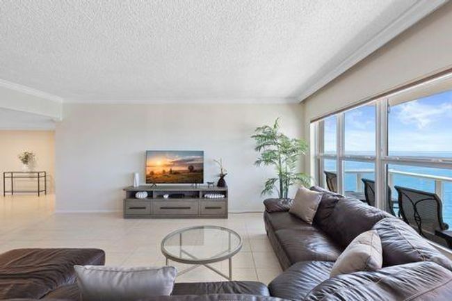 APT-1805 - 3550 Galt Ocean Dr, Condo with 2 bedrooms, 2 bathrooms and null parking in Fort Lauderdale FL | Image 15