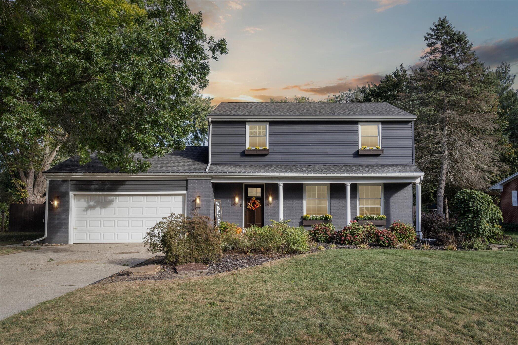Far Hill Dr, Grand Rapids, MI 49546